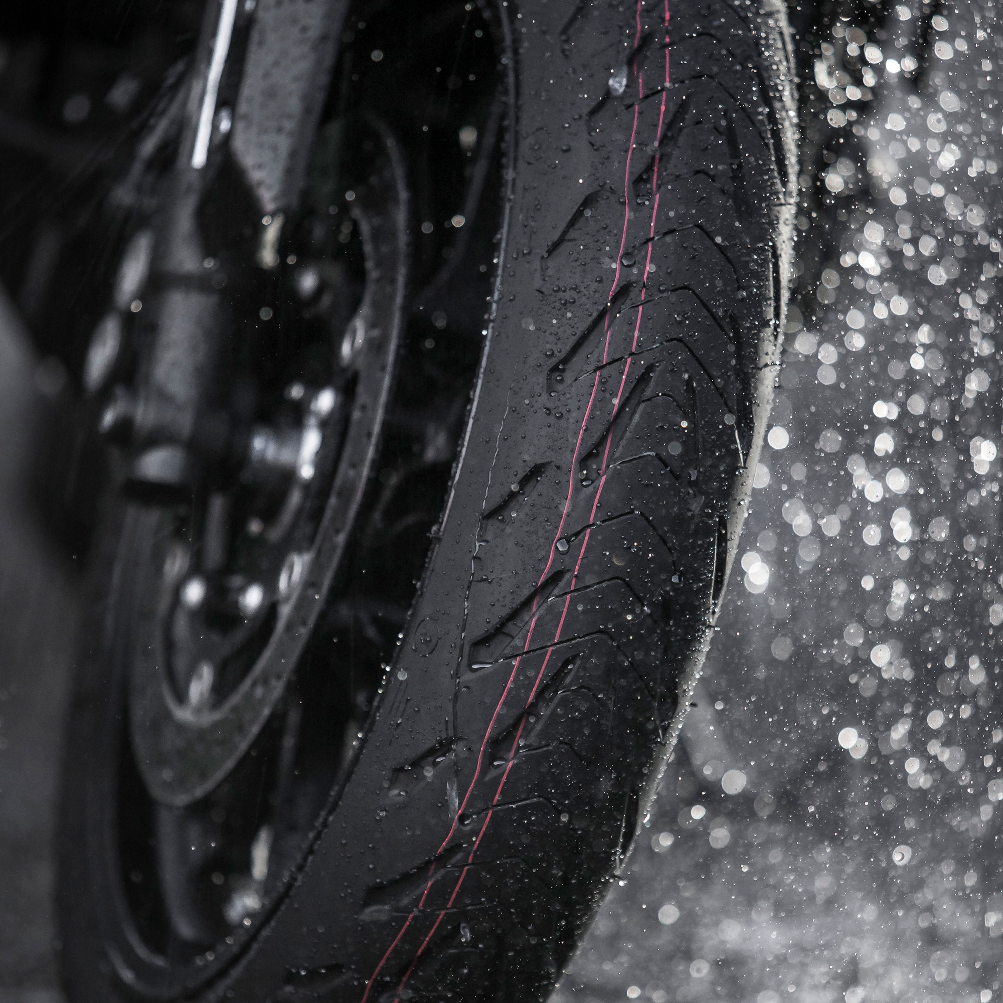 Michelin Road 5 Tire Front 120//70ZR17